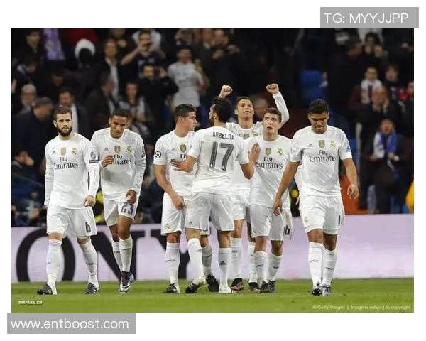 西班牙十大足球俱乐部榜首之战：皇家马德里对阵巴塞罗那